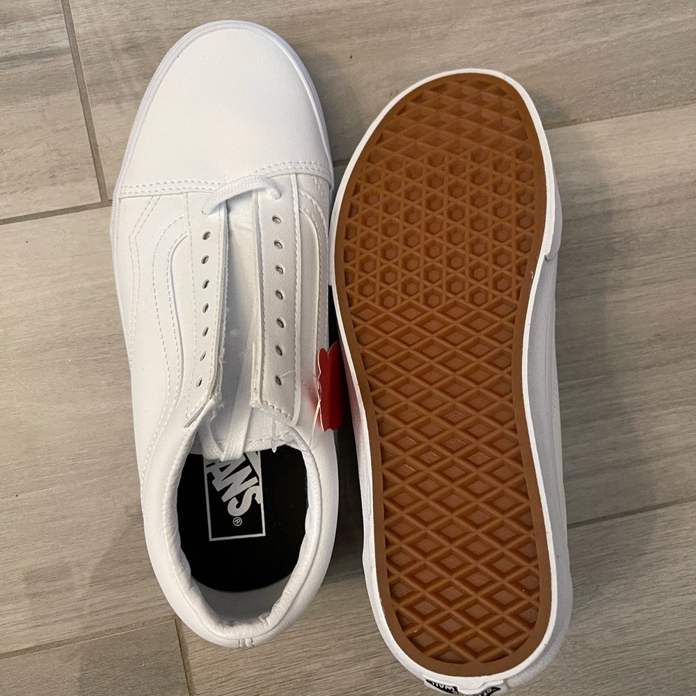 Vans - Picture 4 of 4